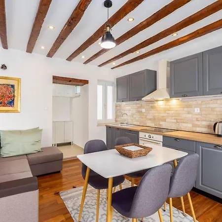 Apartment Stephane Vibe Trogir