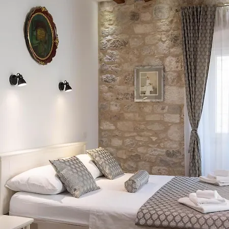 Stephane Vibe Apartment *